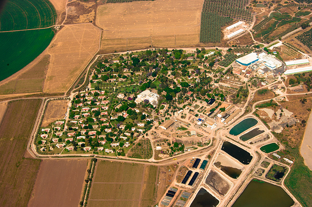 Bait Shean, Kibbutz Tirat Zvi , 1274