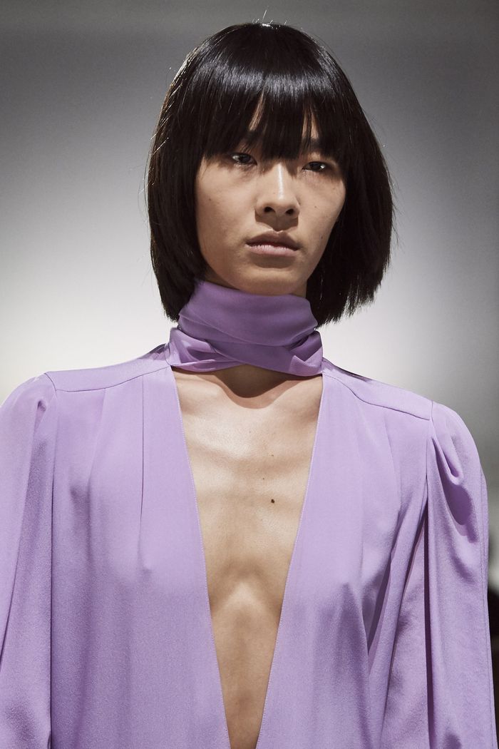 Стрижки моделей на показе Givenchy 2020