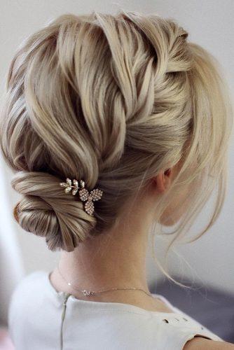 elegant wedding hairstyles blonde short hair textured low bun lenabogucharskaya